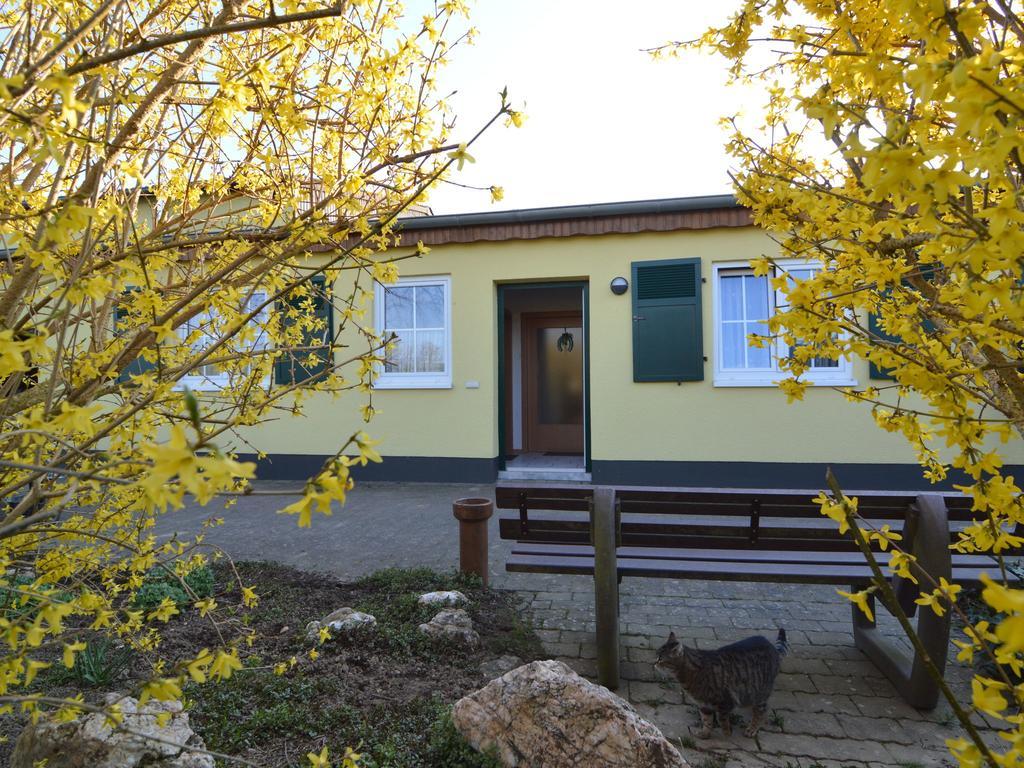 Apartment In M Rsdorf With Terrace (Adults Only) Morsdorf Kültér fotó